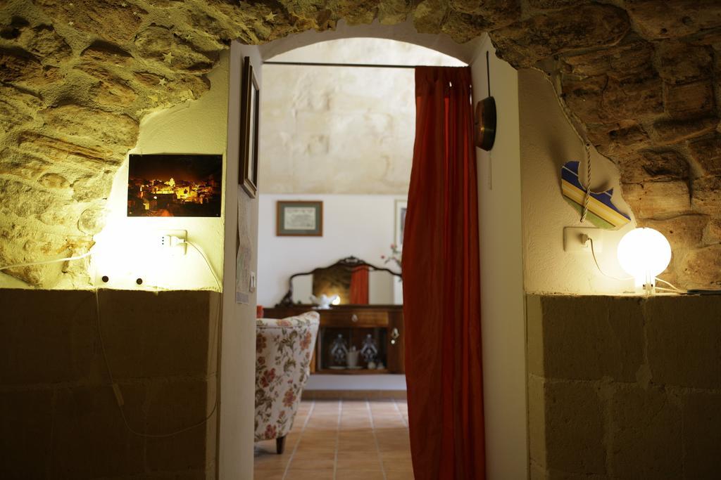 Apartamento Tutte Le Albe Nei Sassi Matera Habitación foto