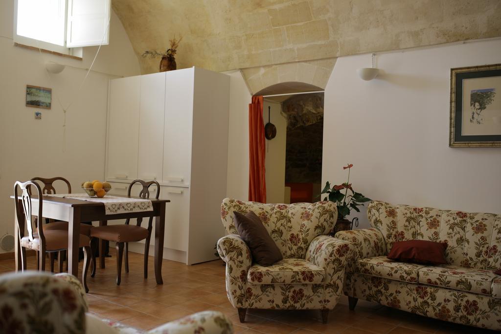 Apartamento Tutte Le Albe Nei Sassi Matera Habitación foto